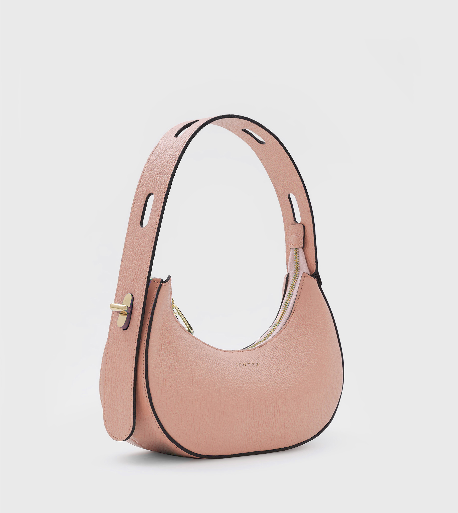 Latina - Nude - Imagen 2